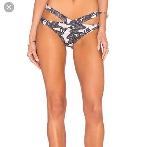 RARE Black elephant acacia bottoms NWOT-